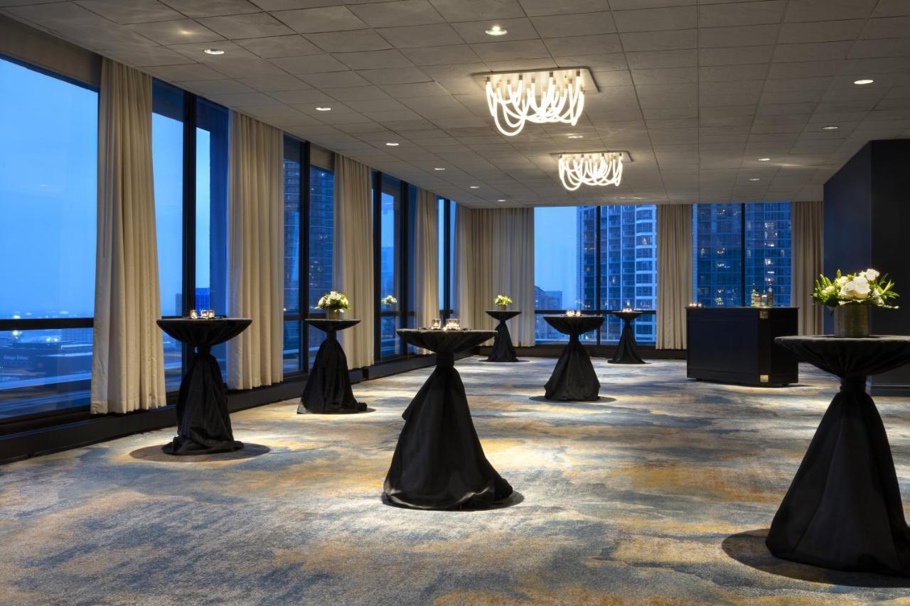 Voco Chicago Downtown - Riverwalk By Ihg Екстериор снимка
