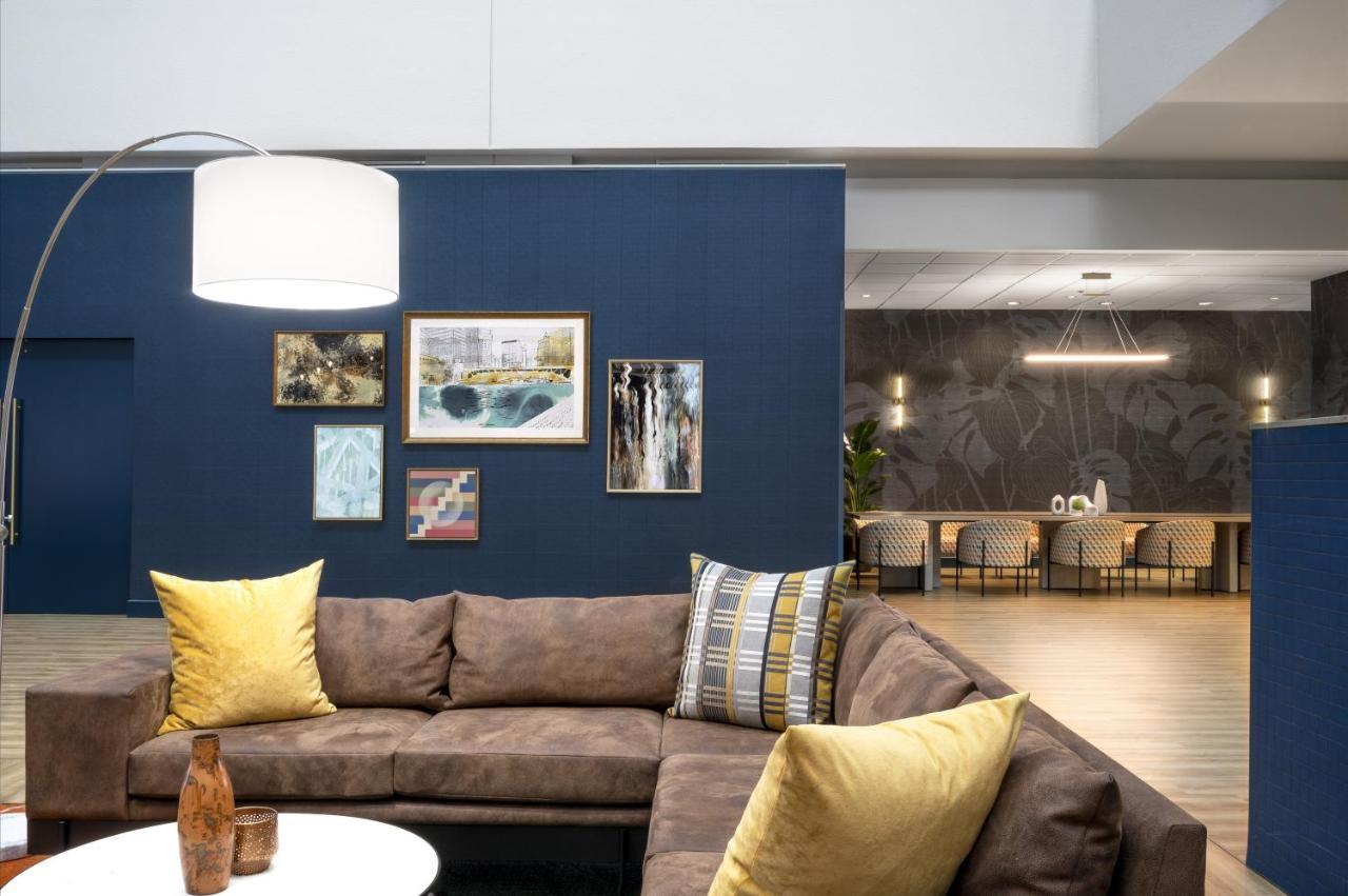 Voco Chicago Downtown - Riverwalk By Ihg Екстериор снимка