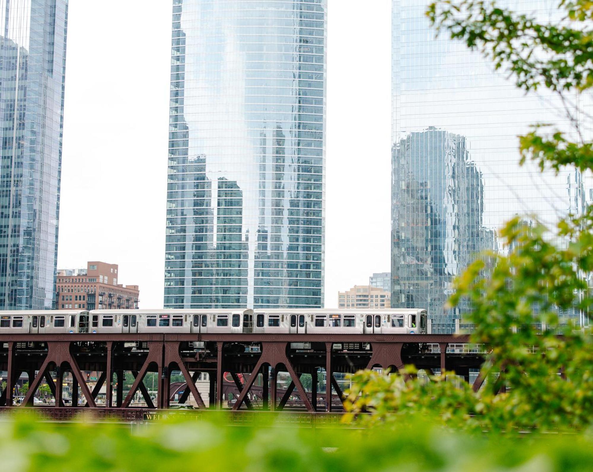 Voco Chicago Downtown - Riverwalk By Ihg Екстериор снимка